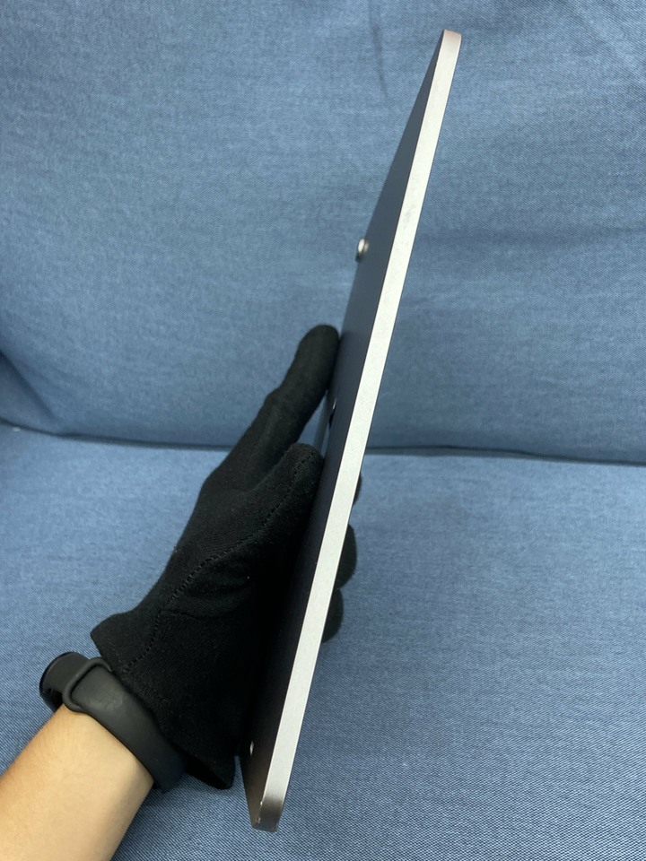 螢幕刮傷 Apple iPad Air 6 128G M2 2024 Air6 11吋蘋果平板WIFI版 灰色