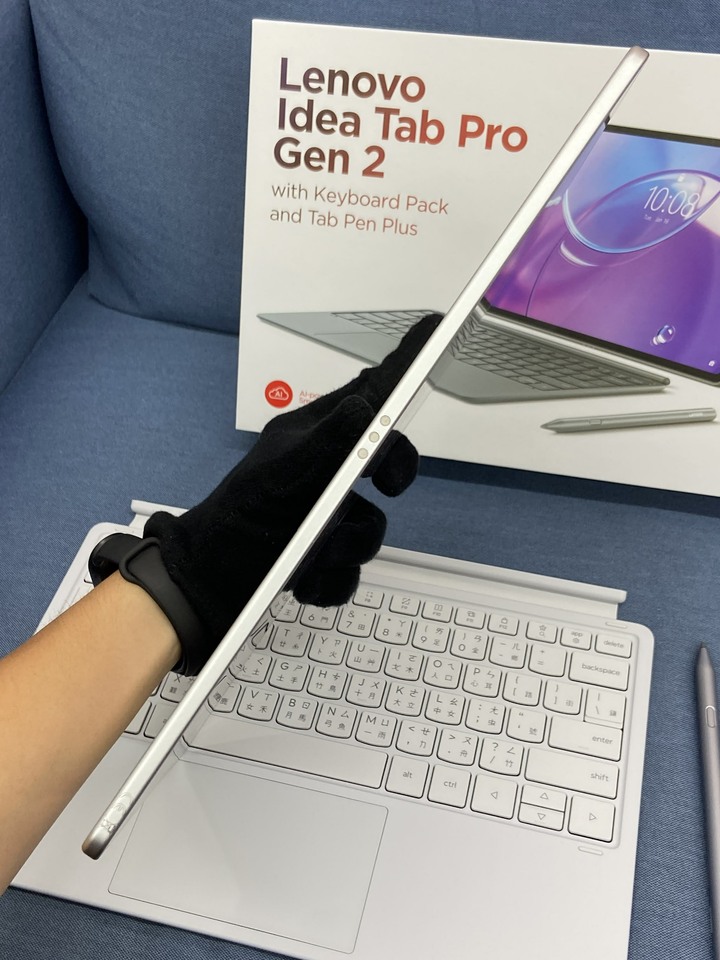 剛買鍵盤觸控筆組Lenovo 聯想 Idea Tab Pro Gen 2 12/256G WiFi版 13吋平板電腦