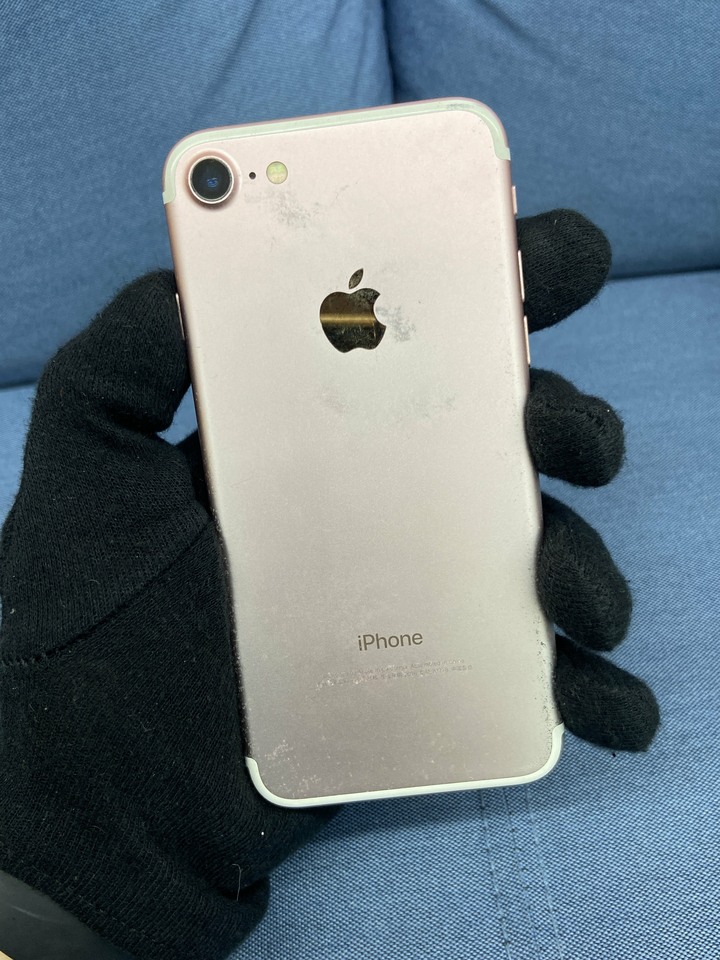 Apple IPhone7 32G 二手4G手機 iPhone 7 二手蘋果手機