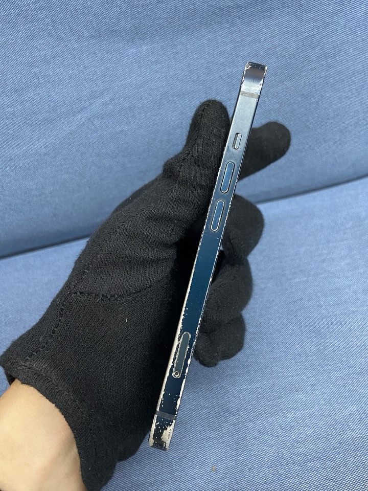 無臉部 外觀醜 Apple IPhone 13 128G 6.1吋蘋果手機 深藍色 IPhone13