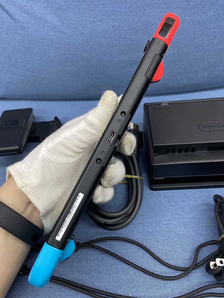 任天堂 Nintendo Switch 一代 台灣公司貨