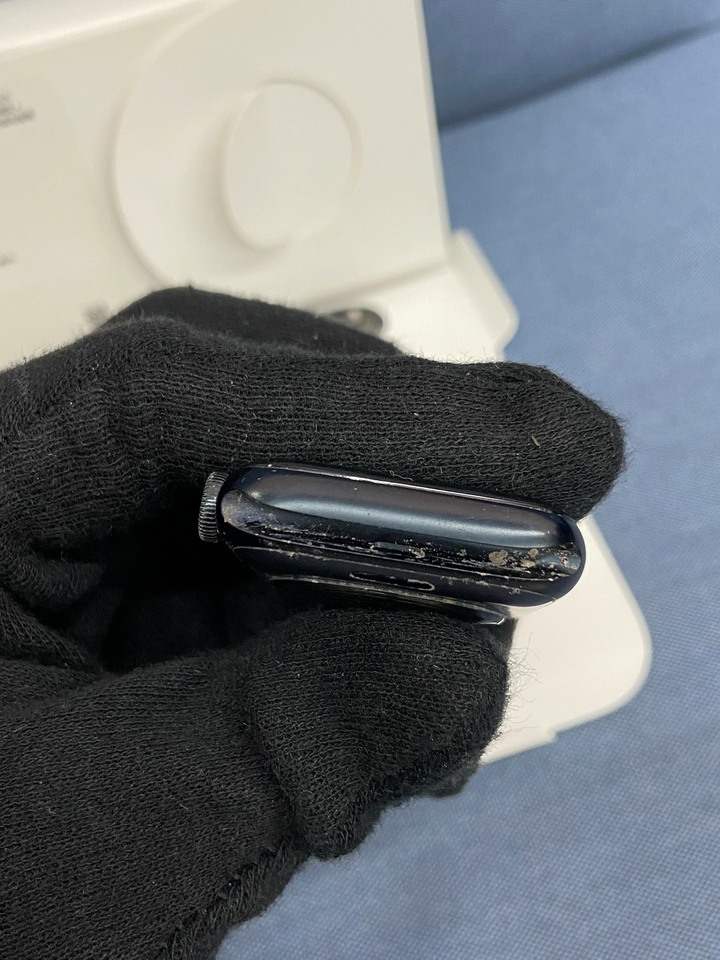螢幕刮傷 Apple Watch SE 2 (GPS) 二代 44mm 蘋果手錶 大顆 SE2