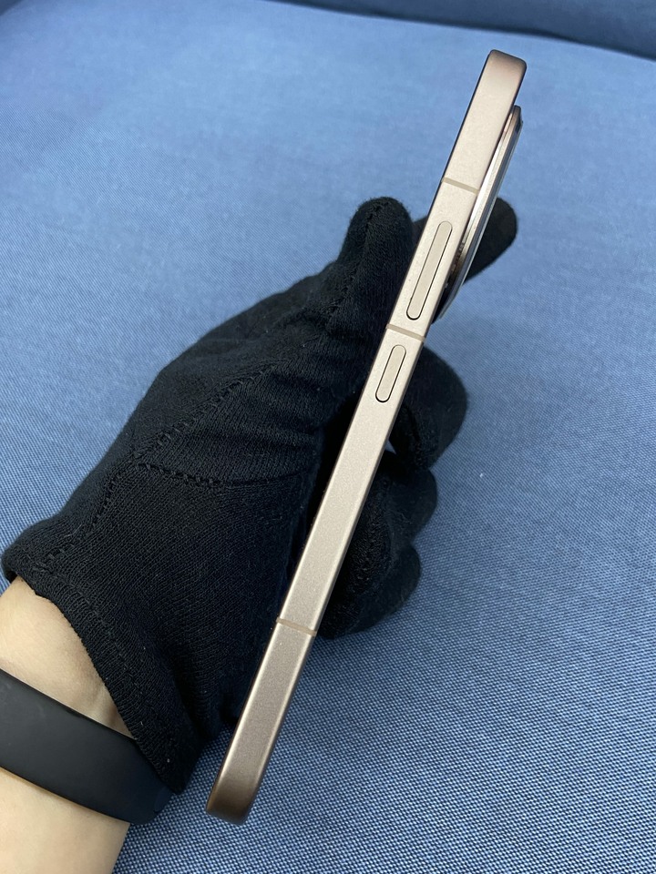 單手機出售 兩年保固小米15T Pro 512G 小米手機 電競手機 大容量金色