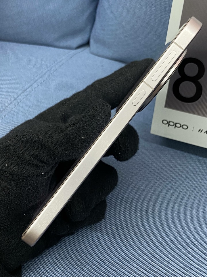 OPPO Find X8 12G+256G 二手5G美顏手機 台灣公司貨