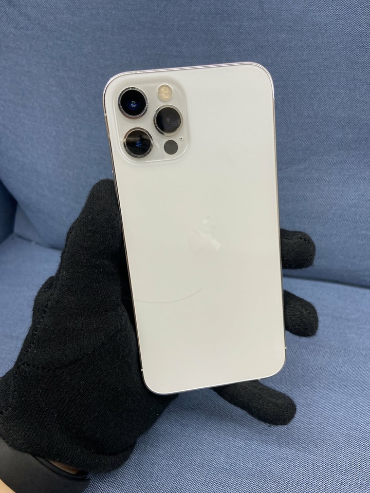 Apple IPhone 12 Pro 128G 二手蘋果手機 IPhone12 Pro 銀色
