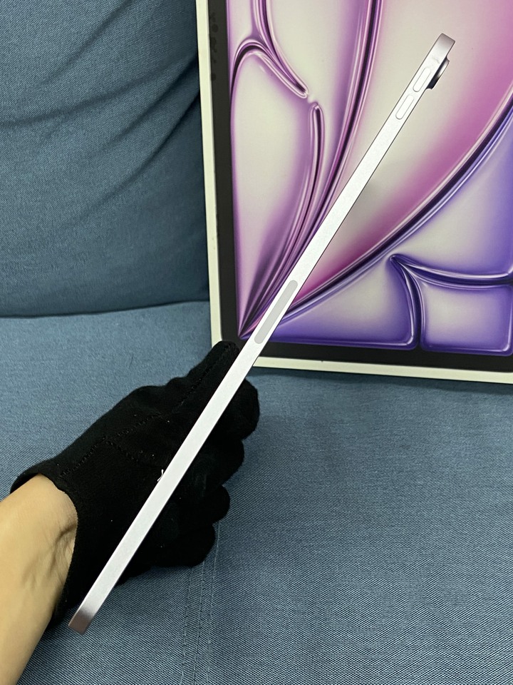 保固內Apple IPad Air 7 11吋 M3 128G 蘋果平板 2025 紫色 WIFI版 KWK9M