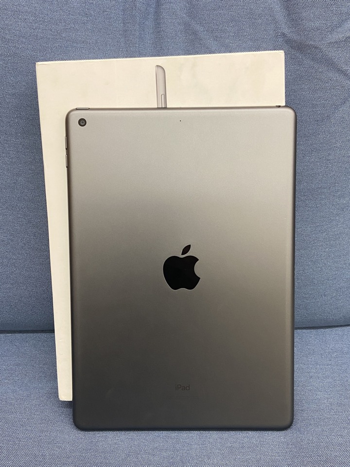 Apple IPad 7 32G 10.2吋 IPad7 2019 版 二手蘋果大螢幕平板 第七代 黑色