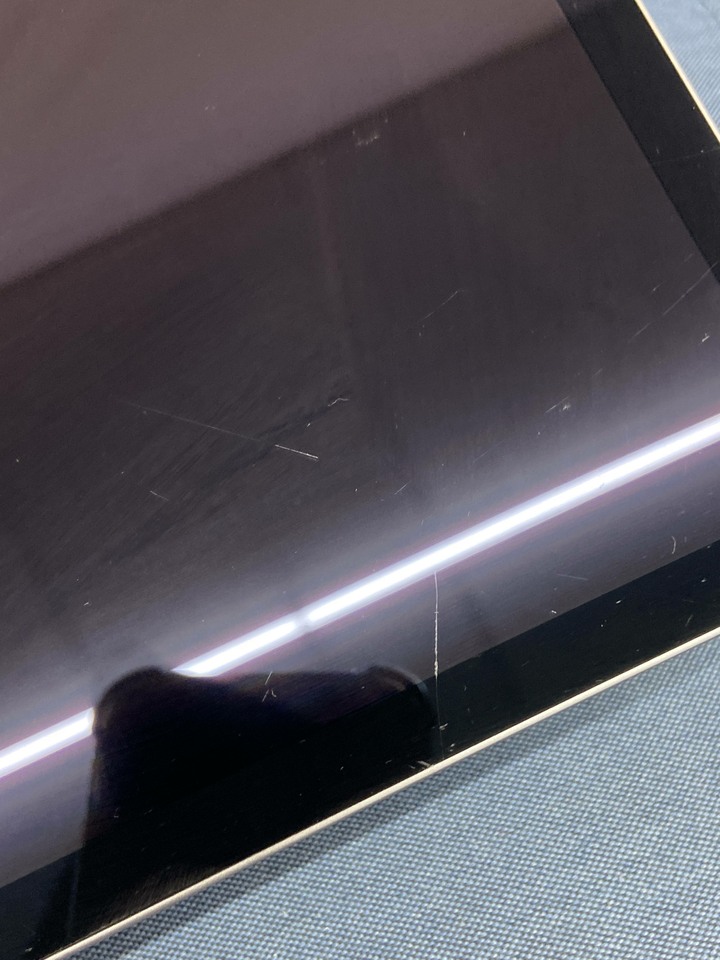 螢幕刮傷 Apple iPad Air 6 128G M2 2024 Air6 11吋蘋果平板WIFI版 灰色