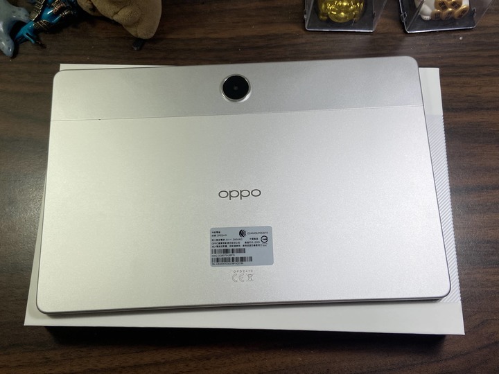 剛買保固長 OPPO Pad SE 柔光版(4G/128GB) 11吋平板電腦 台灣公司貨