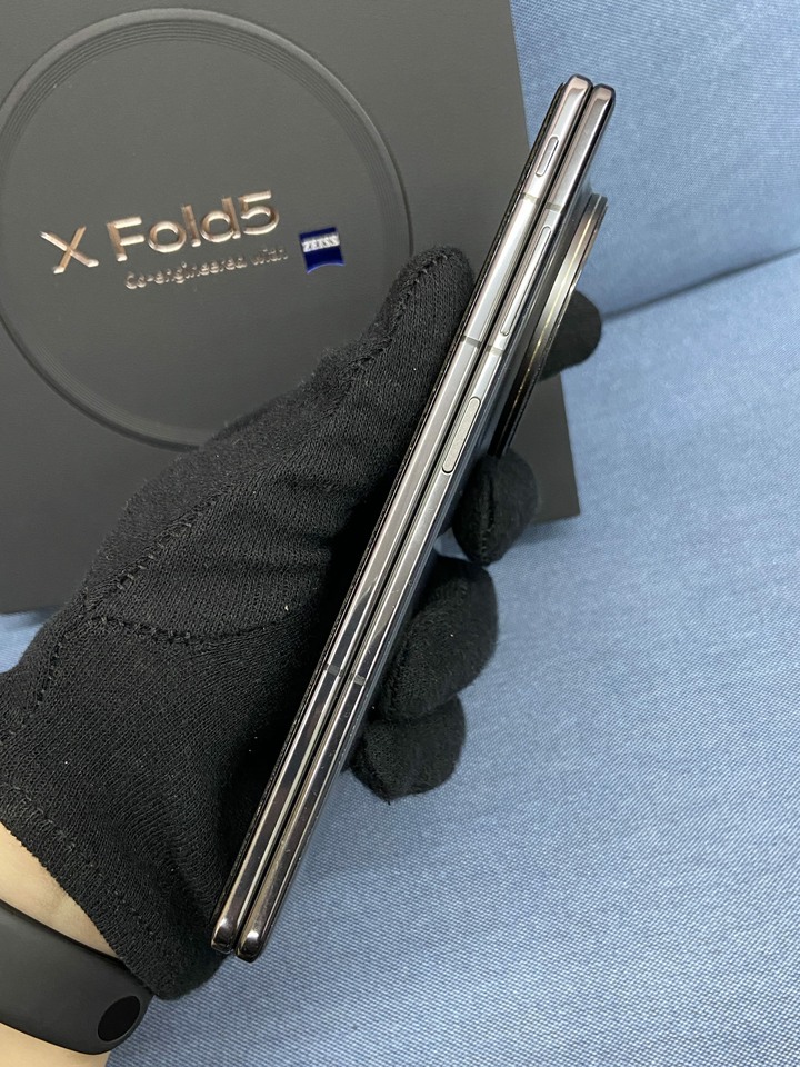 兩年保固碎屏險vivo X Fold5 (16G/512G) 5G摺疊智慧型手機二手 台灣公司貨 Fold 5