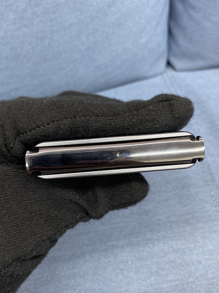 Motorola Moto Razr Flip摺疊手機 razr 40參考
