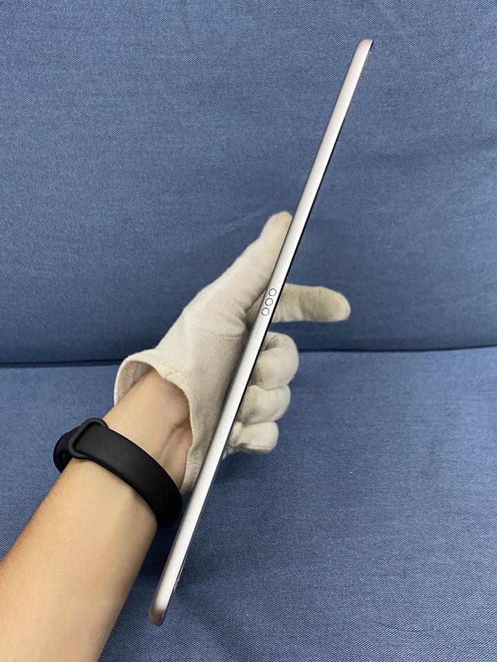 (螢幕觸控異常)可插卡 Apple IPad Pro 9.7 128G 二手蘋果平板電腦