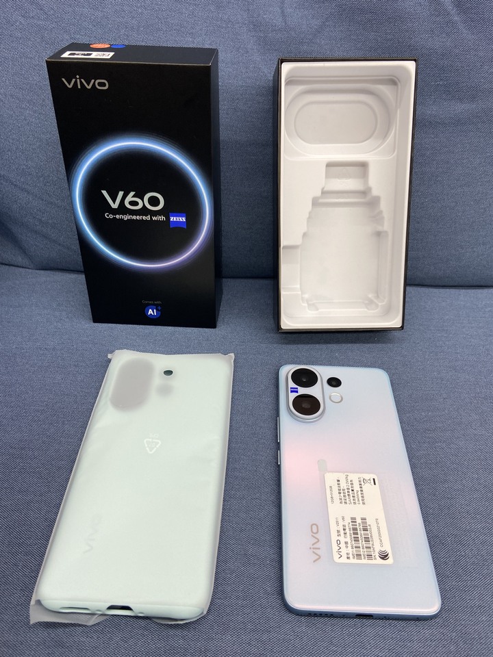 剛買保固長 5G Vivo V60 12G/512G 5G攝影手機 水藍色 台灣公司貨