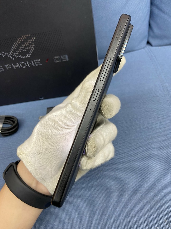 ASUS ROG Phone 9 Pro 5G 16+512G 二手華碩電競手機 Phone9 Pro