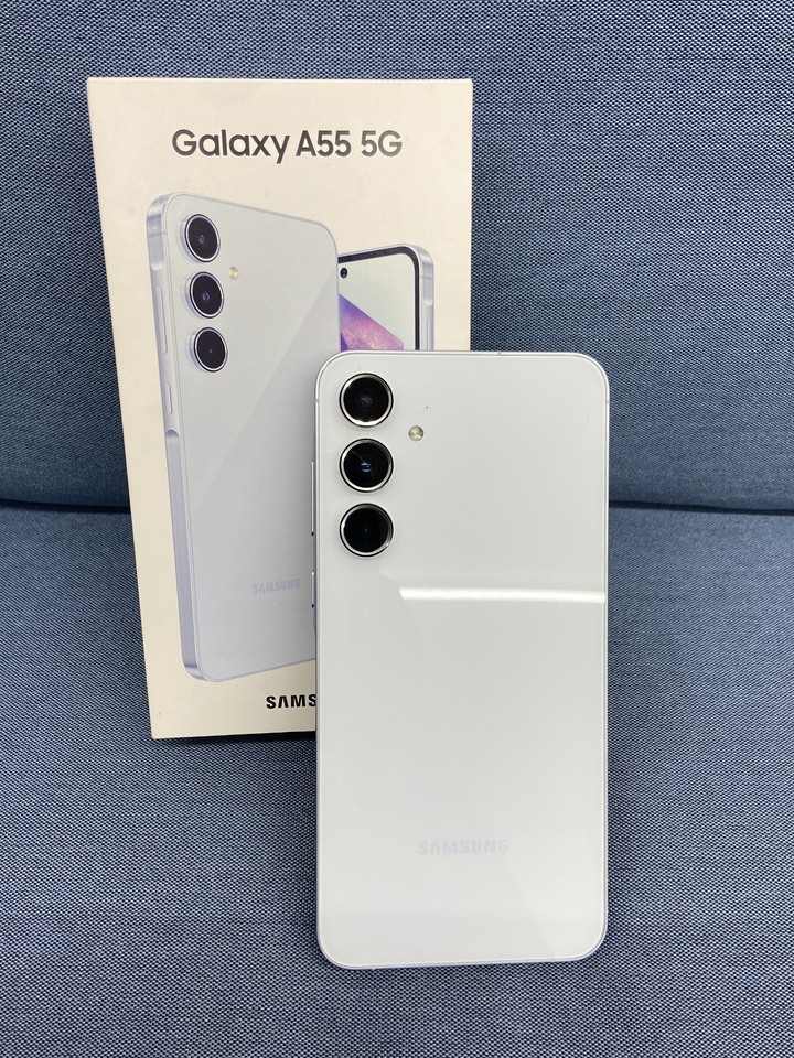 SAMSUNG A55 8+128G 5G 二手三星拍照手機 淺藍色盒裝