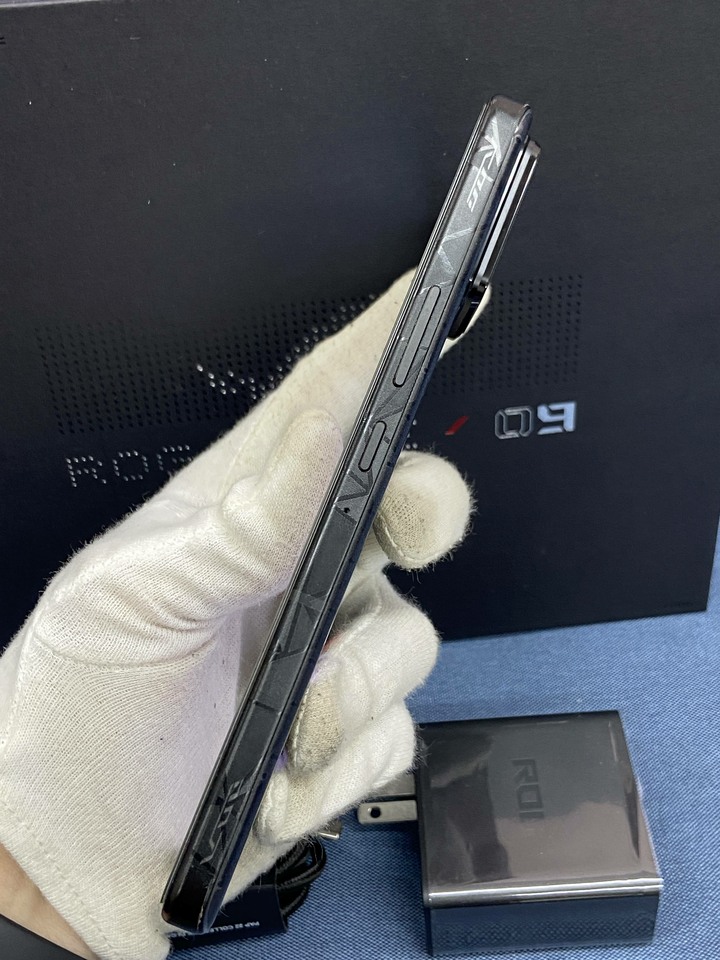 ASUS ROG Phone 9 Pro 5G 16+512G 二手華碩電競手機 Phone9 Pro