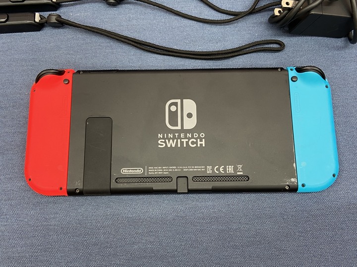 任天堂 Nintendo Switch 一代 台灣公司貨