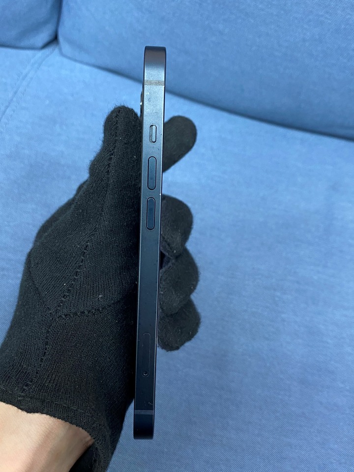 Apple IPhone 13 128G 6.1吋蘋果手機 黑藍色 IPhone13