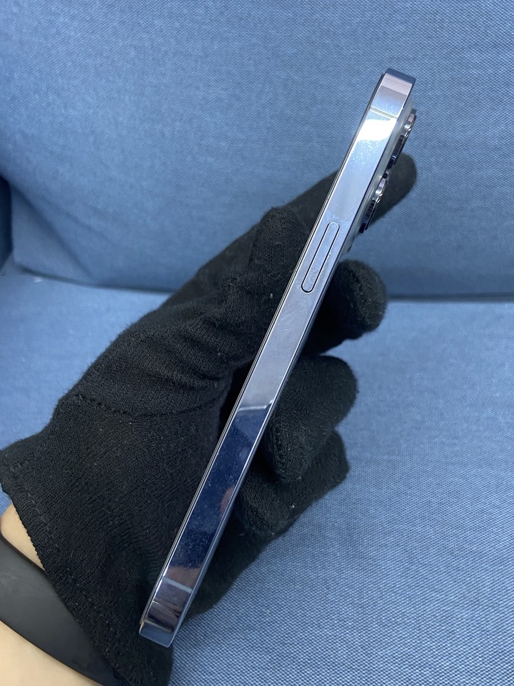 Apple IPhone 13 Pro 256G 二手蘋果旗艦手機 iPhone13 Pro 藍色