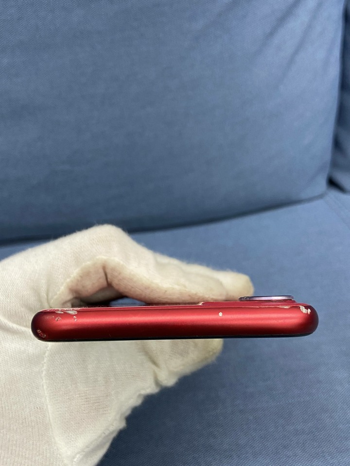 (背蓋破裂邊框磕碰) Apple IPhone 11 64G 蘋果手機 二手6.1吋 4G手機 IPhone11 紅色