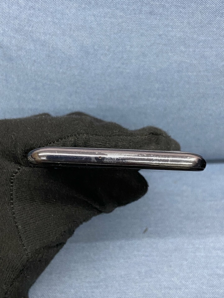 (螢幕有裂痕)Samsung A50 128G 黑色 二手三星大螢幕手機