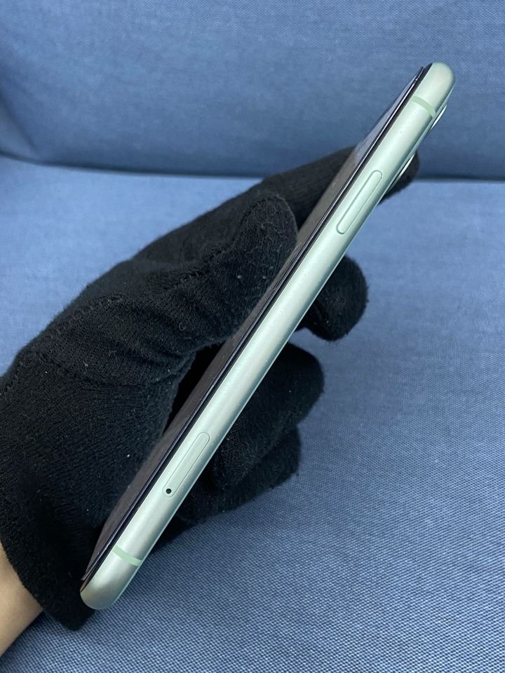 Apple IPhone 11 128G 二手6.1吋蘋果手機 iPhone11 綠色 C6KZW