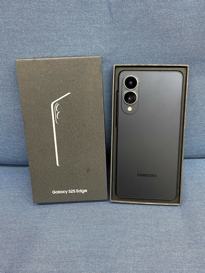 Samsung S25 edge 5G 三星256G 二手旗艦手機 黑色 S25 edge 35664360