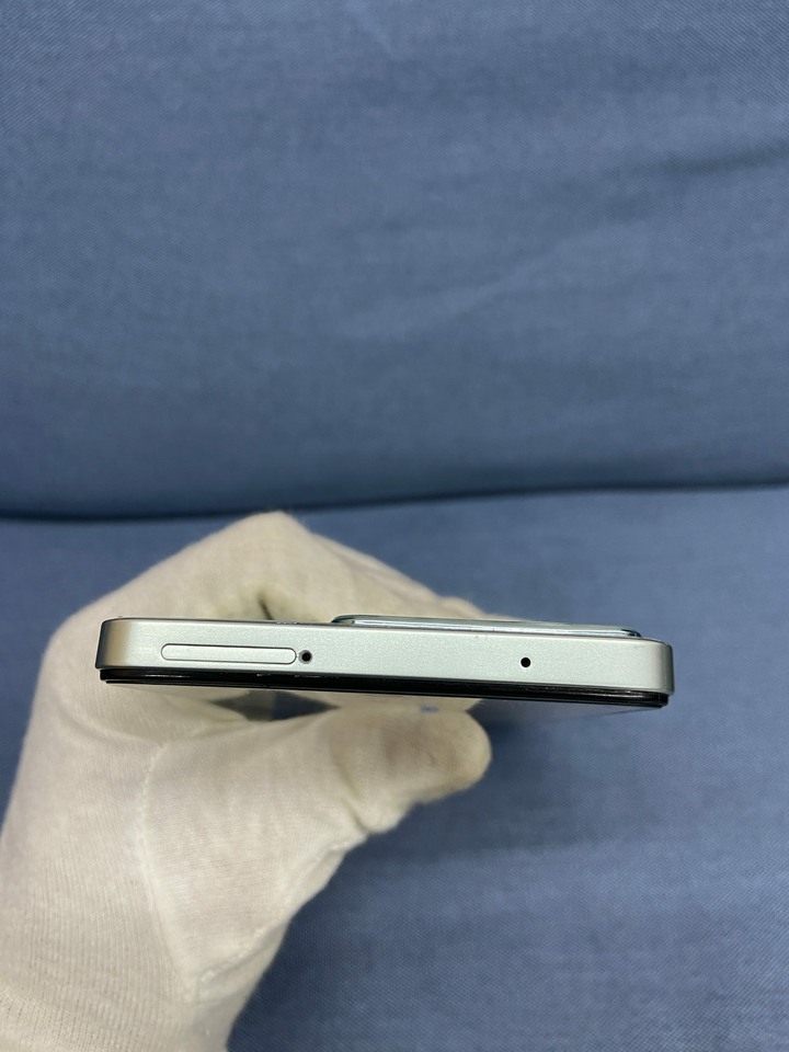 (副廠螢幕 背蓋脫膠) 5G Vivo Y36 8G+256G 二手大容量手機