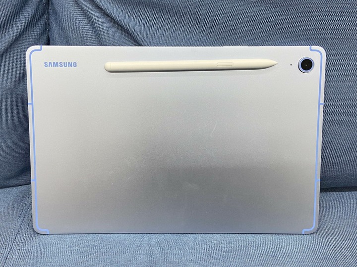剛買保固長 SAMSUNG Tab S10 Fe Wi-Fi 128GB二手三星平板 10.9吋 藍色 DLXWM