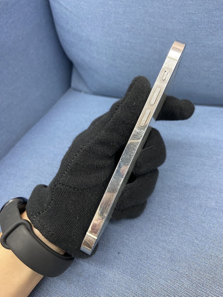 Apple IPhone 12 Pro 128G 二手蘋果手機 IPhone12 Pro 銀色