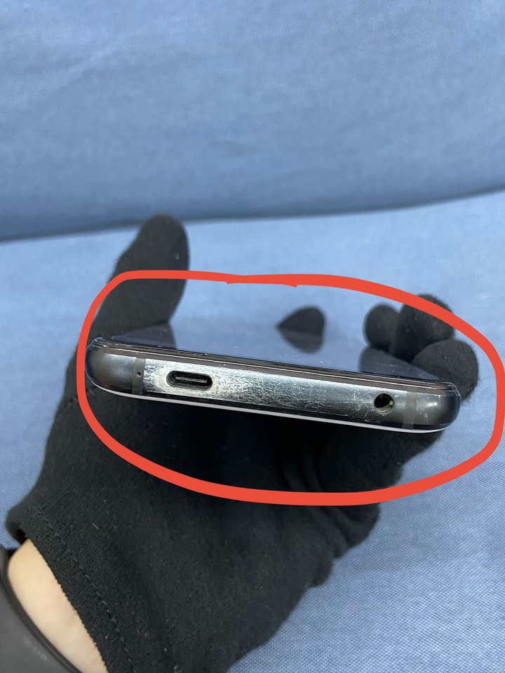 邊框刮傷明顯ASUS ROG Phone 7 Rogphone7 5G 16+512G 二手台灣公司貨華碩電競手機