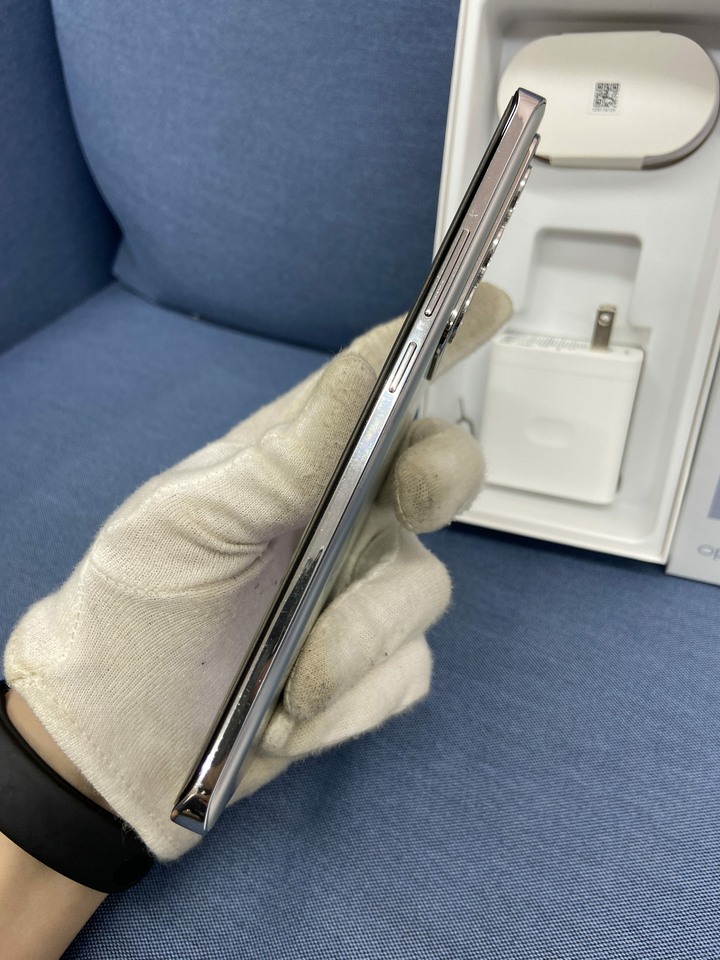 OPPO Reno 12 12G+512G 5G手機 銀色 曲面美顏手機 Reno12