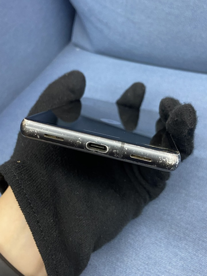 螢幕小裂痕 Google Pixel 7a Pixel7a谷歌手機 5G 8G+128G 黑色