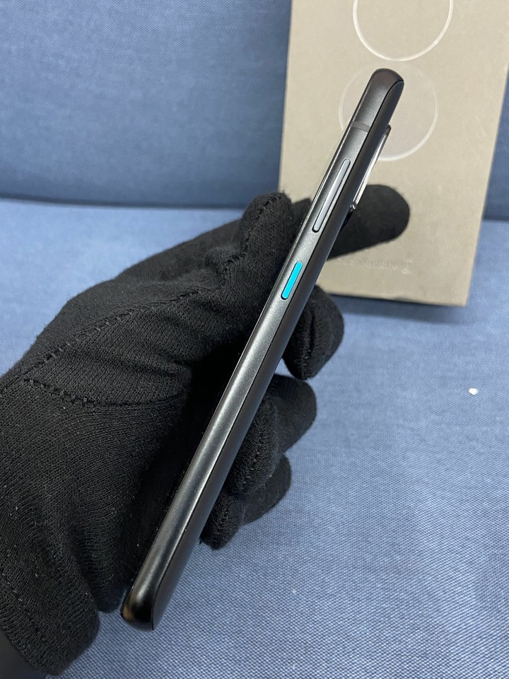 (輕微烙印) ASUS Zenfone 8 黑色 8G+128G Zenfone8 華碩手機