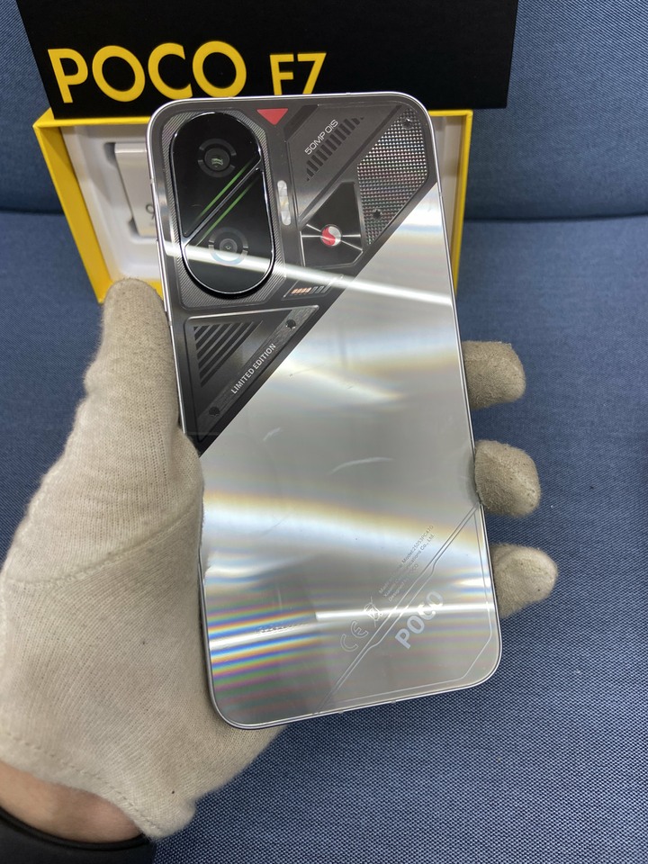 剛買兩年保固長 POCO F7 512G 小米手機 電競手機 大容量 銀色
