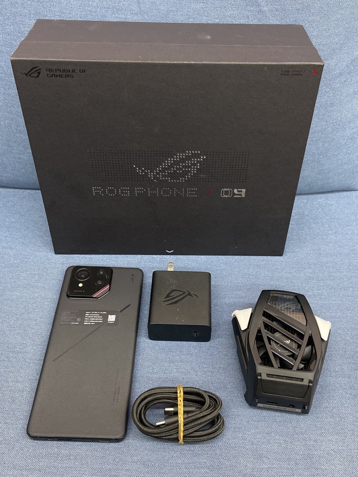 ASUS ROG Phone 9 Pro Edition 24+1tb二手台灣公司貨華碩電競手機 Phone9