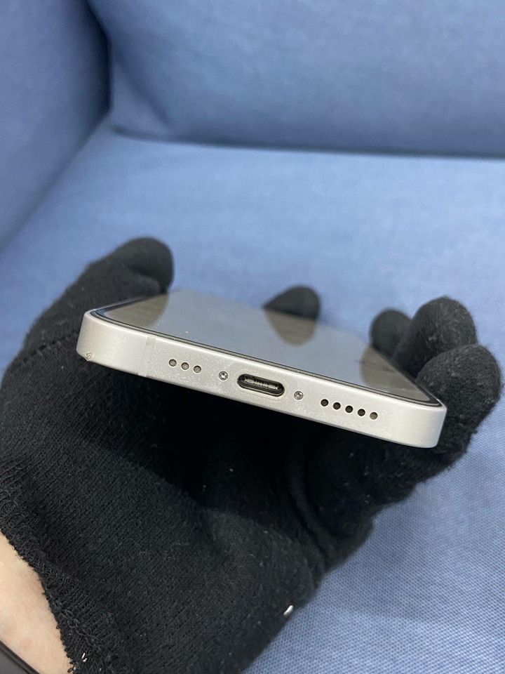 Apple IPhone 16e 256G 二手蘋果大螢幕手機 iPhone16 6.1吋 白色 G7VGM