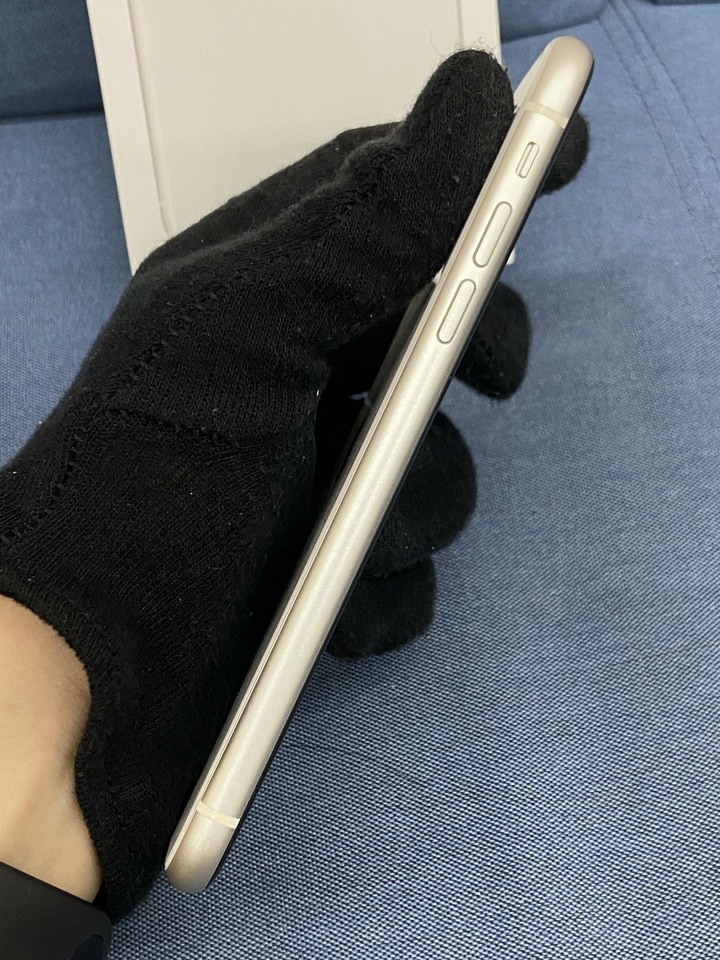 Apple IPhone 11 64G 蘋果手機 二手手機 IPhone11 白色 DX3DM