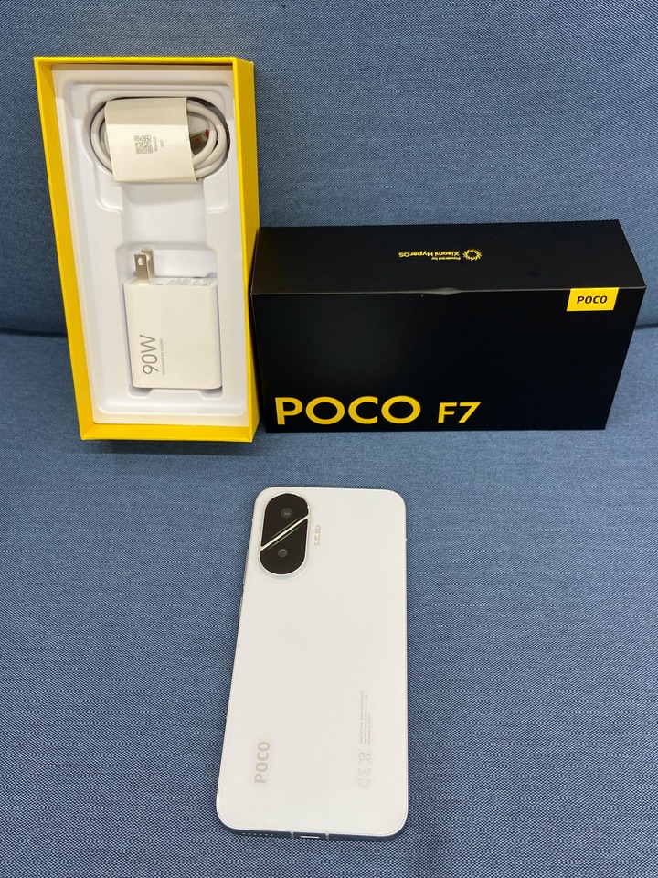 保固內 POCO F7 12+256G 小米手機 電競手機 大容量 白色