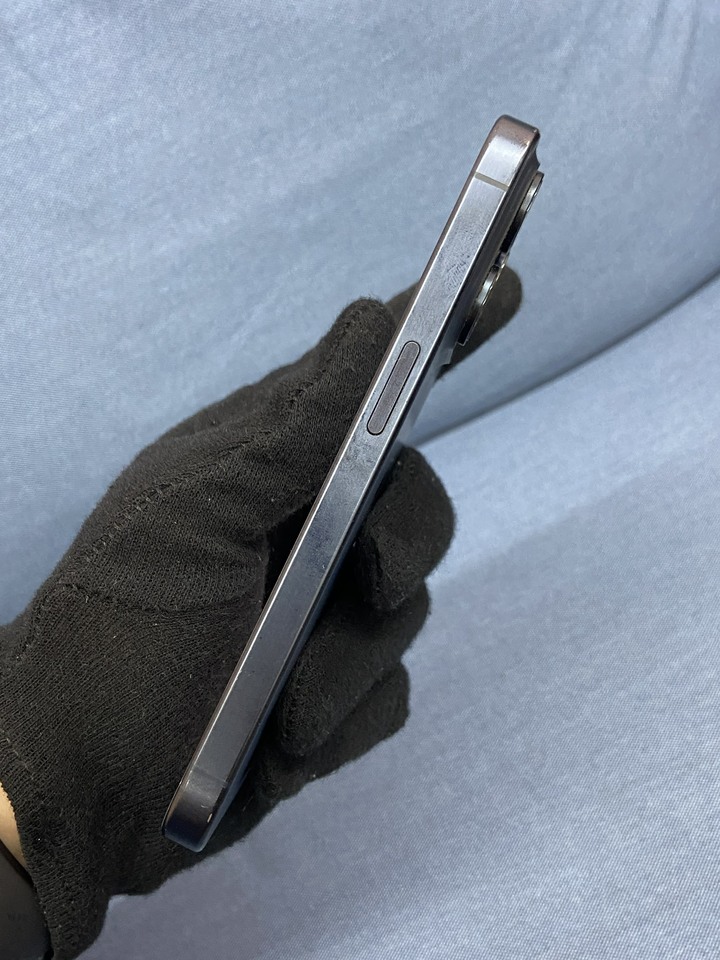 Apple IPhone 15 Pro 128G 二手蘋果手機IPhone15 Pro 汰色