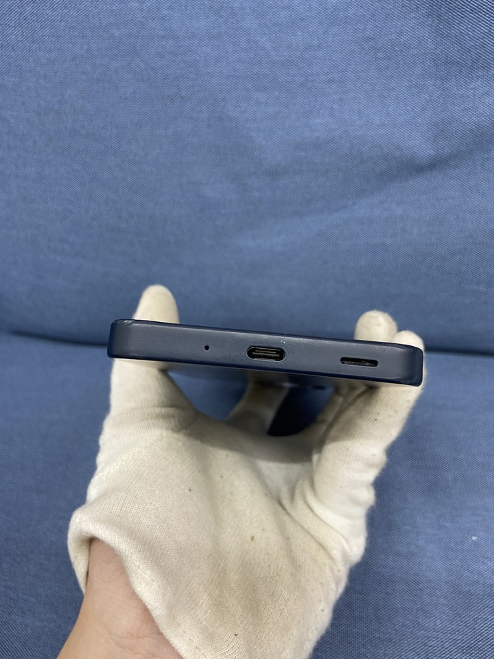 背蓋裂痕Sharp Wish4 5G Wish 4(6G/128G) 6.6吋八核心智慧型手機 62789