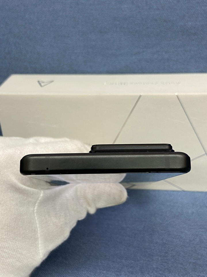 ASUS Zenfone 11 ultra 12G+256G 二手華碩5G旗艦手機 Zenfone11
