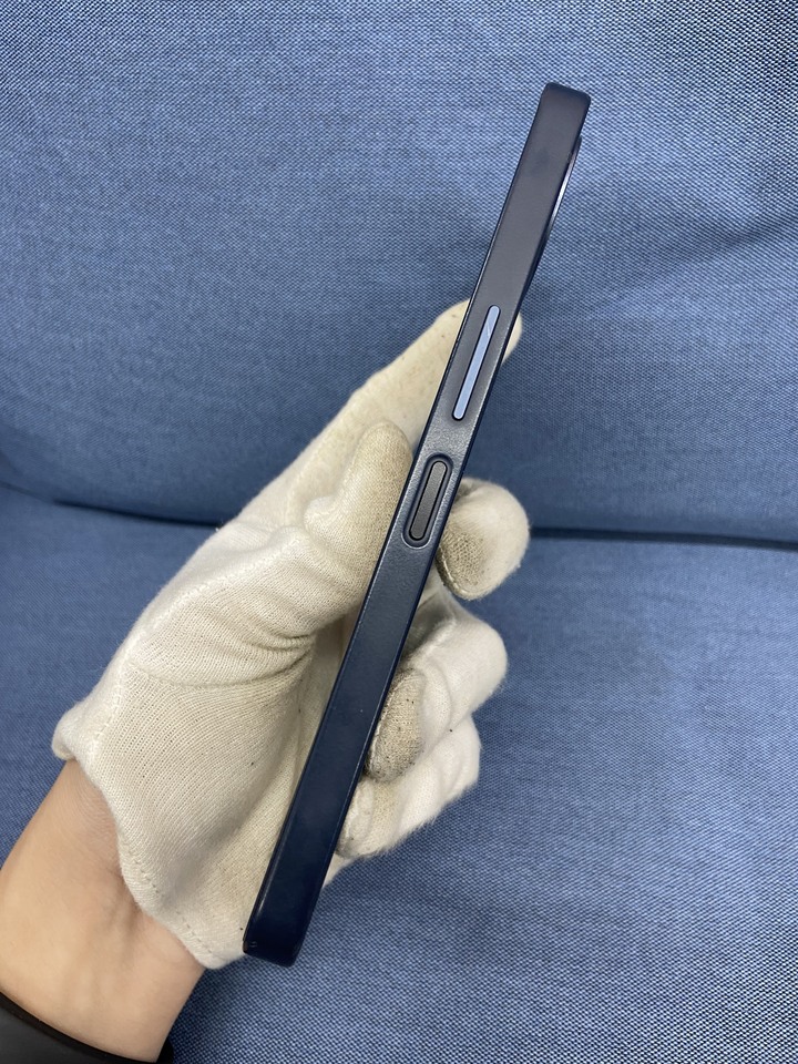 背蓋裂痕Sharp Wish4 5G Wish 4(6G/128G) 6.6吋八核心智慧型手機 62789