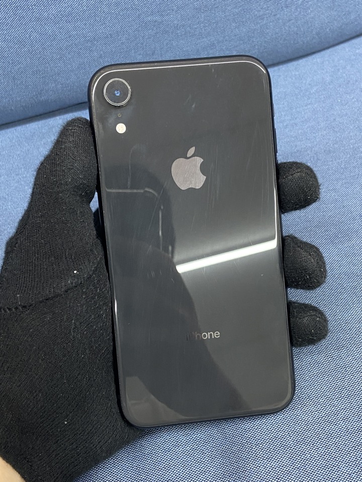 (螢幕黑線)Apple IPhone XR 128G 黑色 二手6.1吋蘋果手機 DNPZ39Q