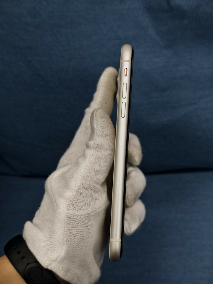 ((無臉部辨識) Apple IPhone 11 128G 二手蘋果6.1吋白色手機 iPhone11