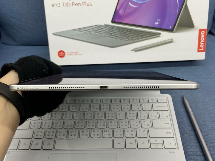 剛買鍵盤觸控筆組Lenovo 聯想 Idea Tab Pro Gen 2 12/256G WiFi版 13吋平板電腦