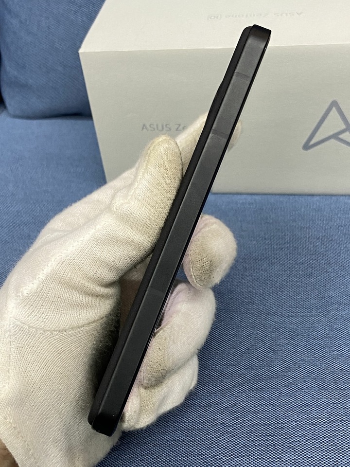 ASUS Zenfone 10 8G+256G 二手華碩5G旗艦手機 黑色 Zenfone10