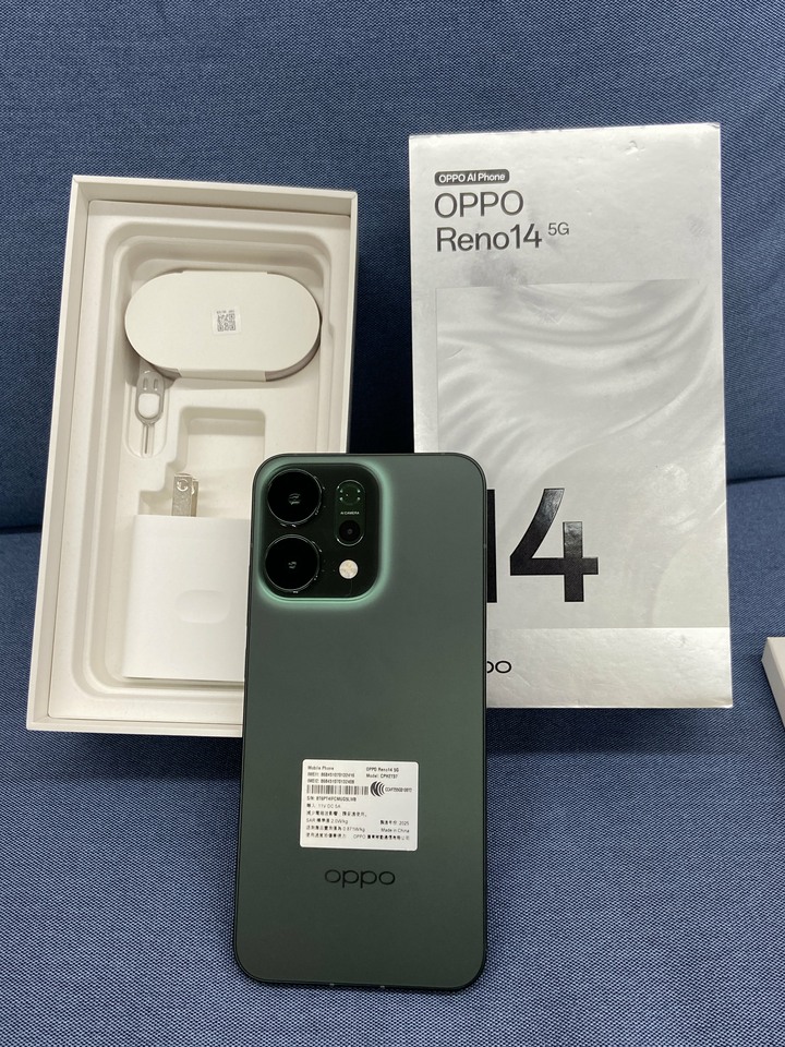 拆封新品保固一年 OPPO Reno 14 12G+512G Reno14 旗艦綠色手機 台灣公司貨