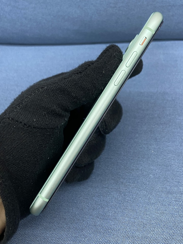 Apple IPhone 11 128G 二手6.1吋蘋果手機 iPhone11 綠色 C6KZW