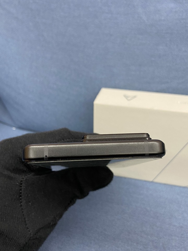 (明顯烙印)ASUS Zenfone 11 Ultra 12G+256G華碩手機 二手旗艦5G手機 台灣公司貨